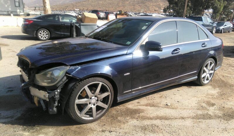
								2012 Mercedes-benz C class full									