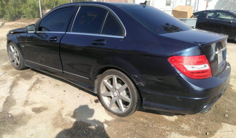 
								2012 Mercedes-benz C class full									