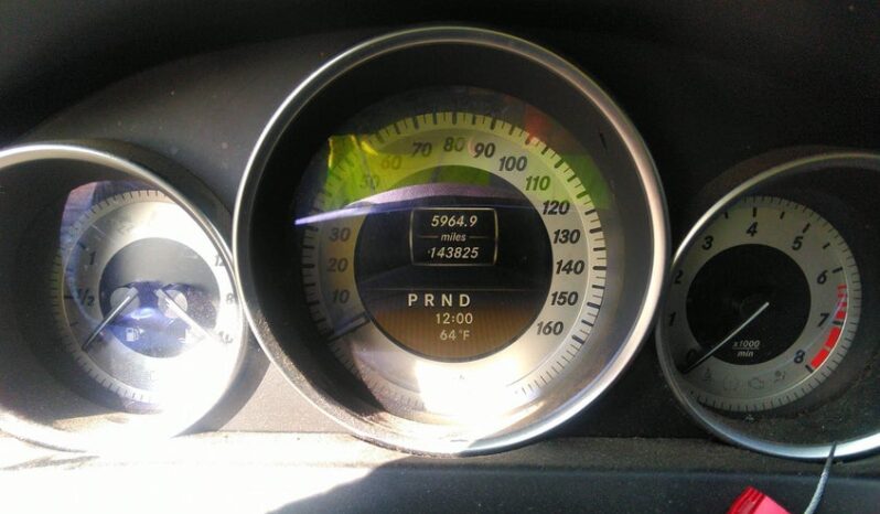 
								2012 Mercedes-benz C class full									