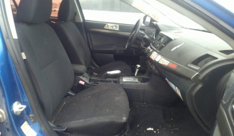 
								2015 Mitsubishi Lancer full									