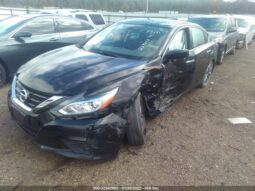 
										2017 Nissan Altima full									