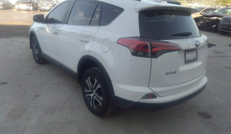 
								2018 Toyota Rav4 full									