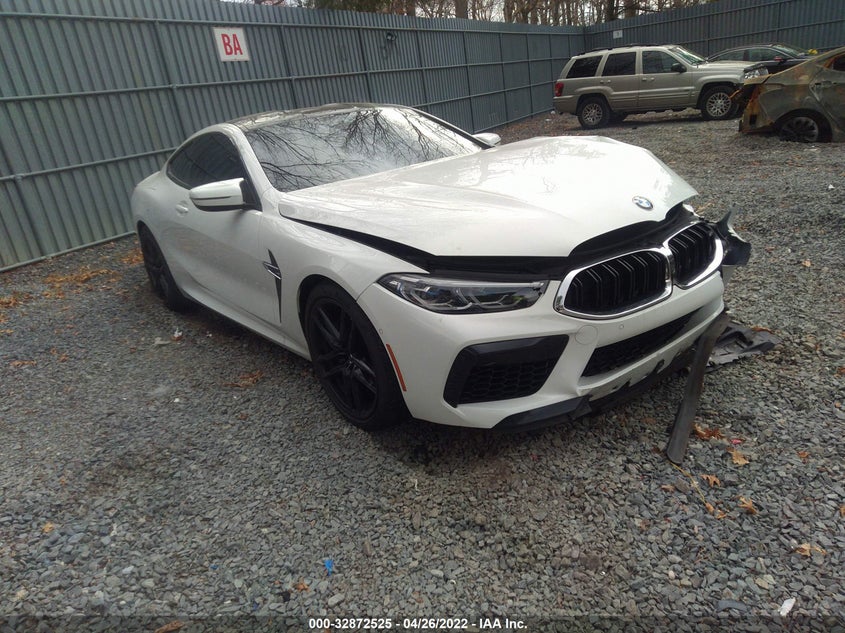 2020 BMW M8