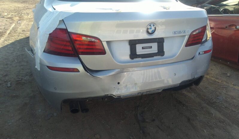 
								2012 BMW 5 series full									