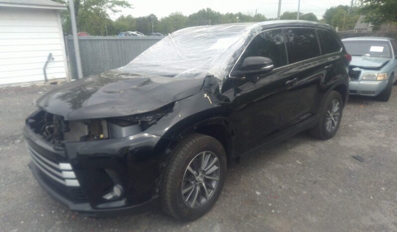 
								2019 Toyota Highlander full									