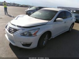 
										2014 Nissan Altima full									