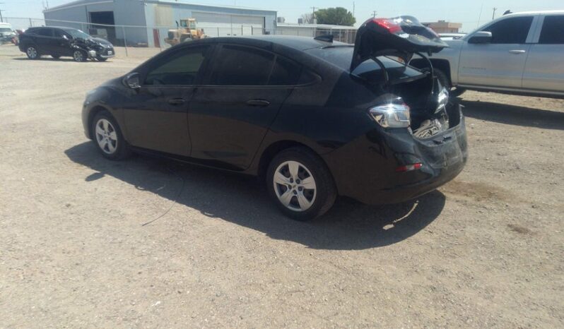 
								2018 Chevrolet Cruze full									