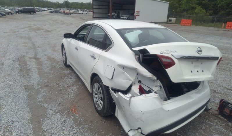 
								2018 Nissan Altima full									