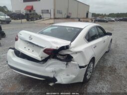 
										2018 Nissan Altima full									