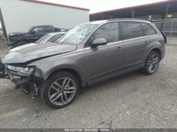 
										2017 Audi Q7 full									