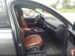 
										2017 Audi Q7 full									
