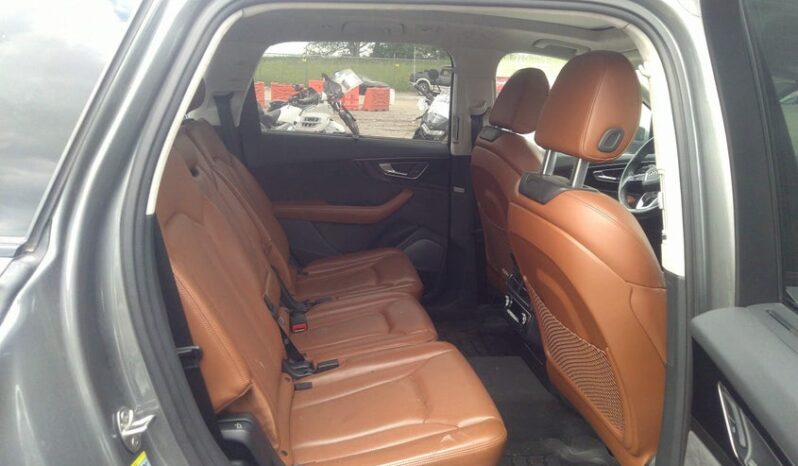 
								2017 Audi Q7 full									