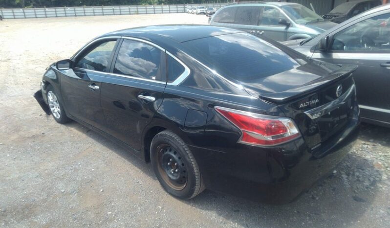 
								2015 Nissan Altima full									