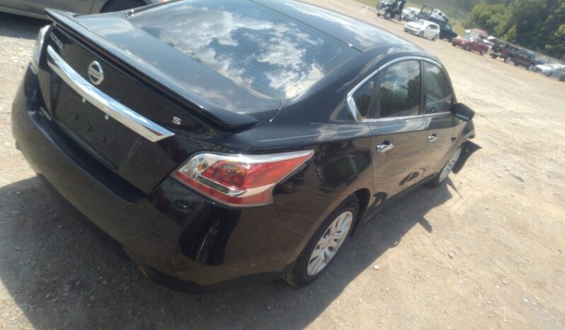 
								2015 Nissan Altima full									