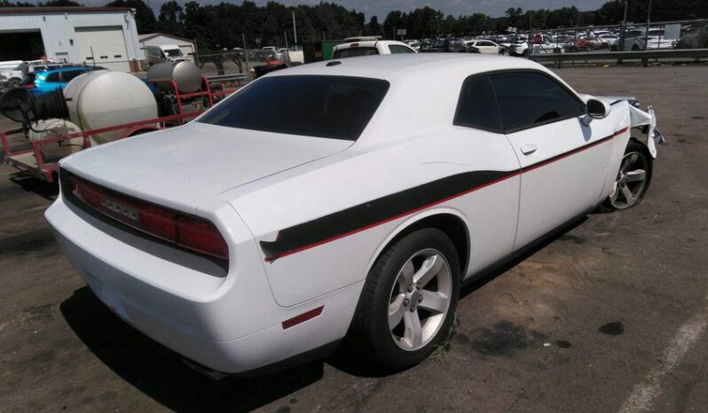 
								2012 Dodge Challenger full									