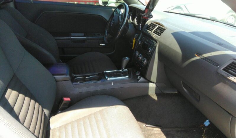 
								2012 Dodge Challenger full									