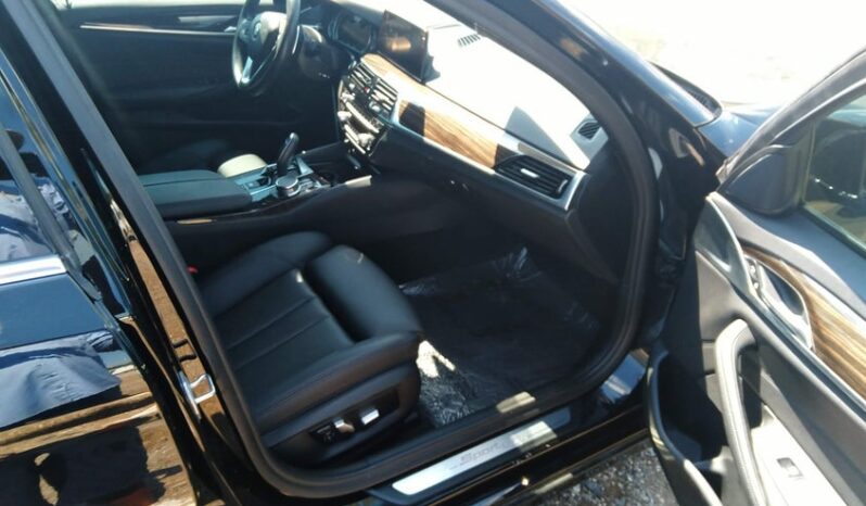 
								2019 BMW 5 series full									