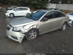 
										2013 Chevrolet Cruze full									