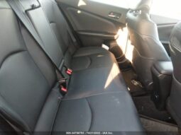 
										2018 Toyota Prius full									