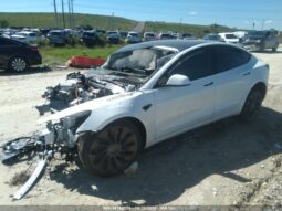 
										2022 Tesla Model 3 full									