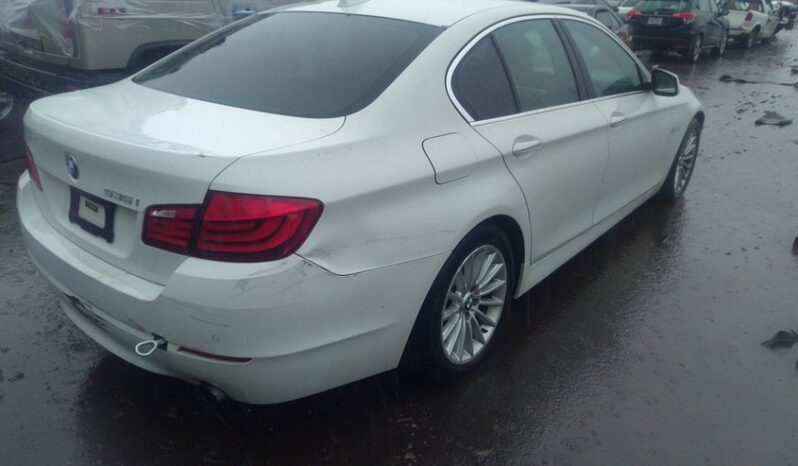 
								2013 BMW 5 series full									