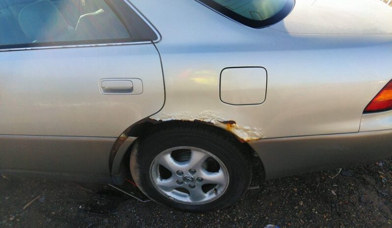 
								1998 Lexus Es 300 full									