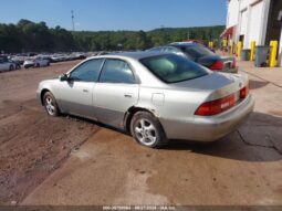 
										1998 Lexus Es 300 full									