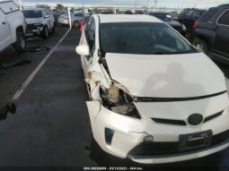 
										2013 Toyota Prius full									