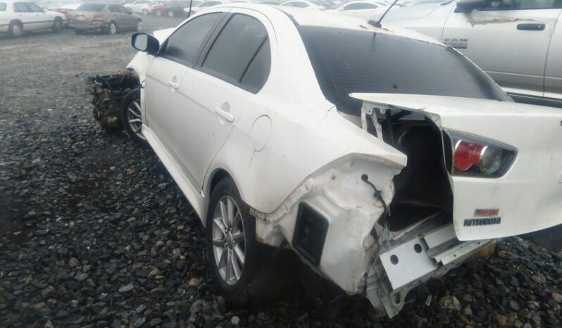 
								2016 Mitsubishi Lancer full									