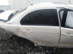 
										2016 Mitsubishi Lancer full									