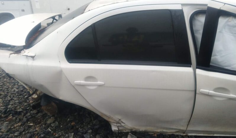 
								2016 Mitsubishi Lancer full									