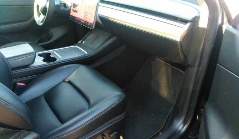 
								2021 Tesla Model y full									
