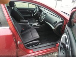 
										2016 Nissan Altima full									