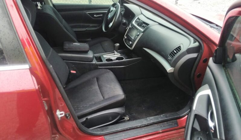 
								2016 Nissan Altima full									