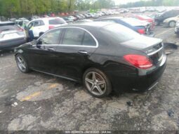
										2015 Mercedes-benz C full									