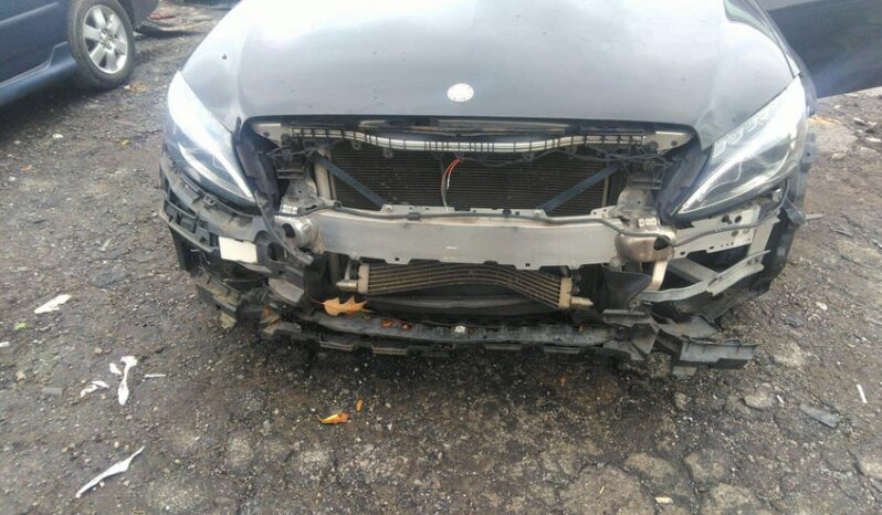 
								2015 Mercedes-benz C full									