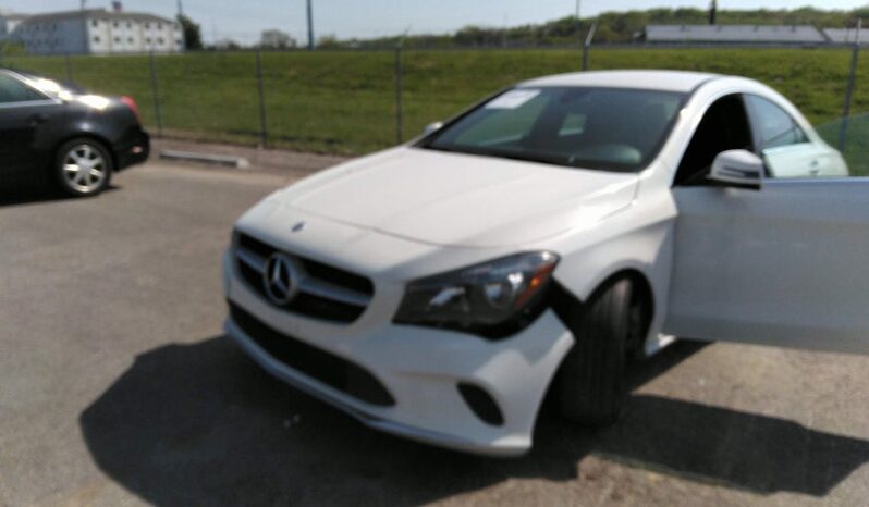 
								2017 Mercedes-benz Cla 250 full									