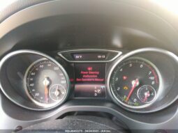 
										2017 Mercedes-benz Cla 250 full									