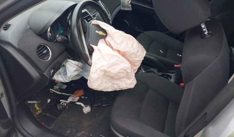 
								2014 Chevrolet Cruze full									