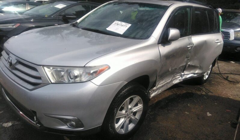 
								2012 Toyota Highlander full									