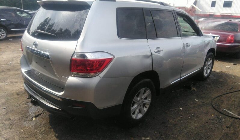 
								2012 Toyota Highlander full									