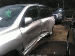 
										2012 Toyota Highlander full									
