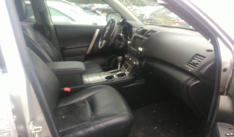 
								2012 Toyota Highlander full									