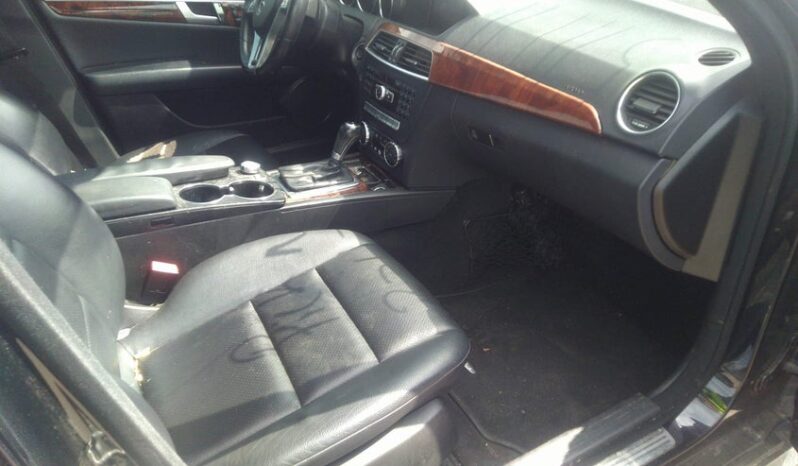 
								2013 Mercedes-benz C class full									