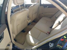 
										2013 Mercedes-benz C 300 full									