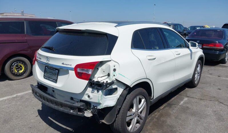 
								2016 Mercedes-benz Gla full									