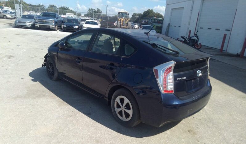 
								2015 Toyota Prius full									
