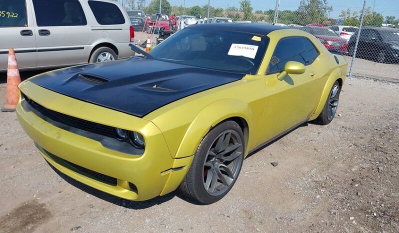 
								2016 Dodge Challenger full									