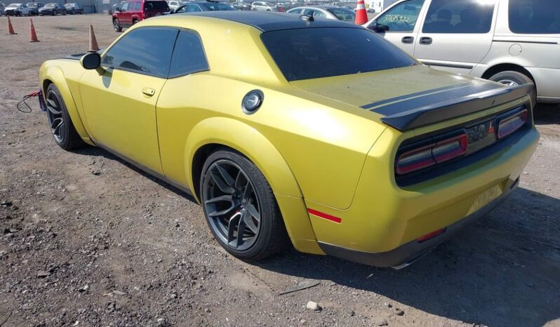 
								2016 Dodge Challenger full									