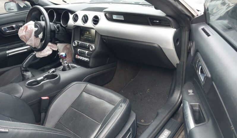 
								2015 Ford Mustang full									